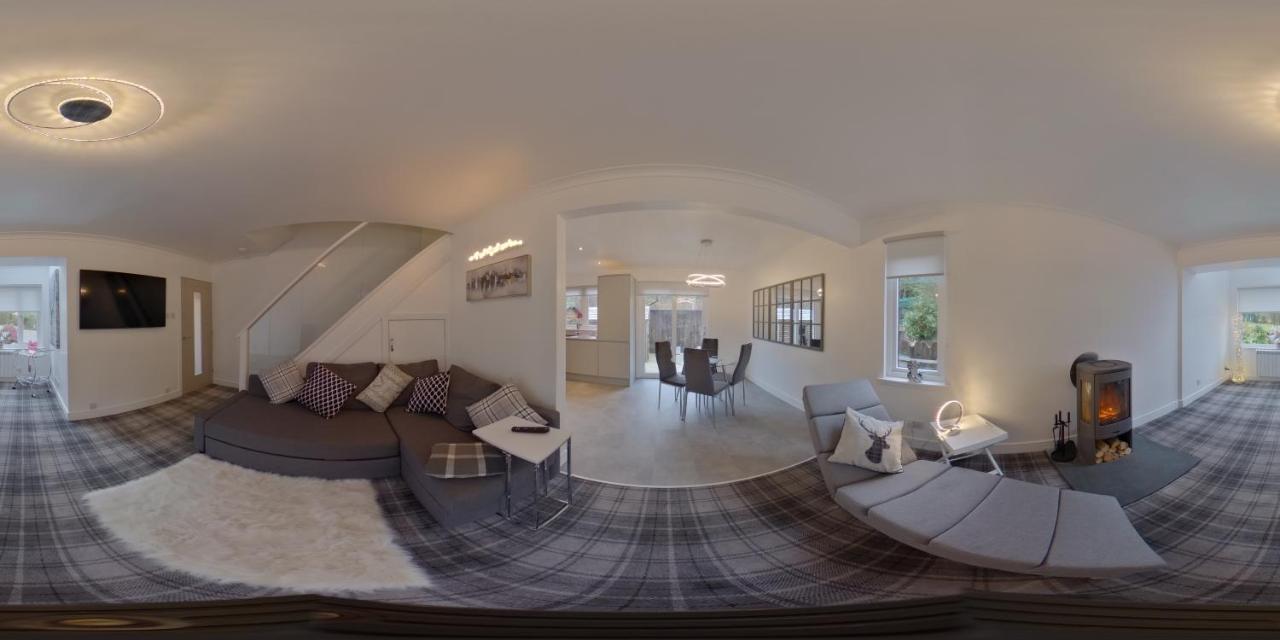 Contemporary Highland House Close To Town And Ben Nevis Fort William Zewnętrze zdjęcie