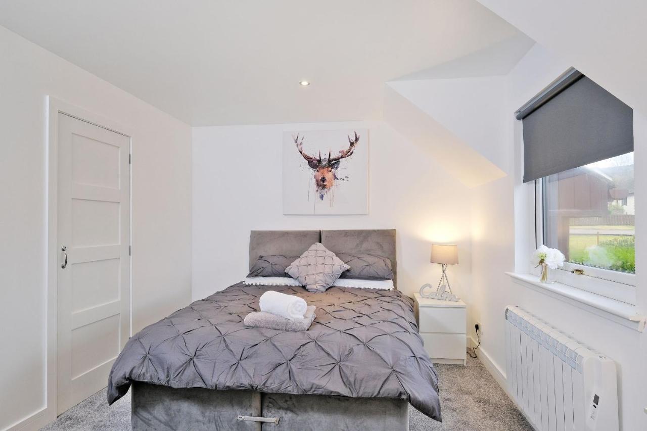 Contemporary Highland House Close To Town And Ben Nevis Fort William Zewnętrze zdjęcie