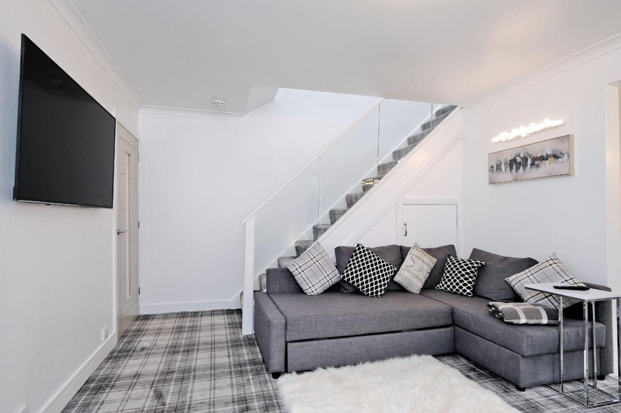 Contemporary Highland House Close To Town And Ben Nevis Fort William Zewnętrze zdjęcie