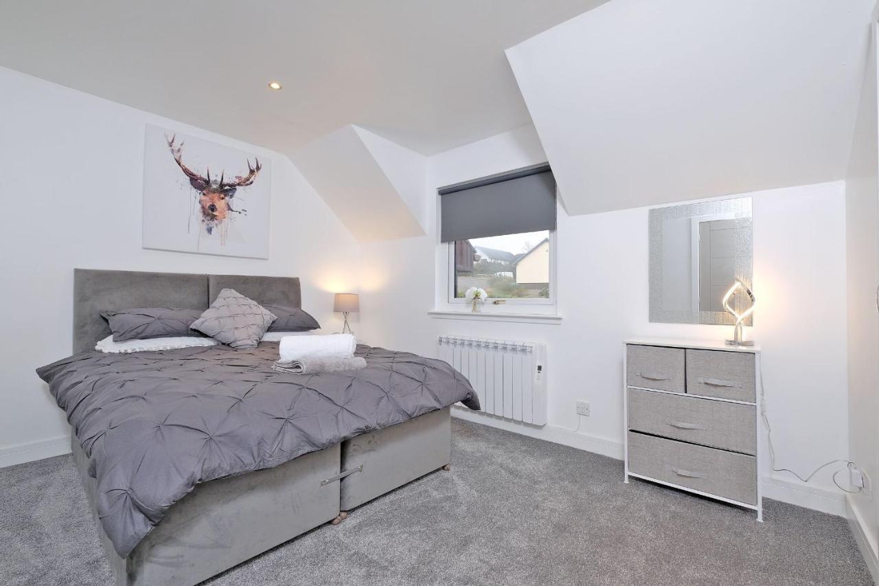 Contemporary Highland House Close To Town And Ben Nevis Fort William Zewnętrze zdjęcie